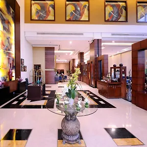 3* Hotel Qaser Al Hamra By Warwick